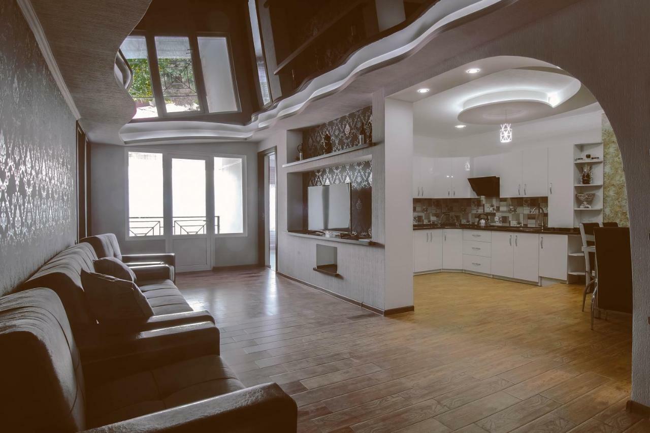 Appartement LiLu à Telavi Extérieur photo